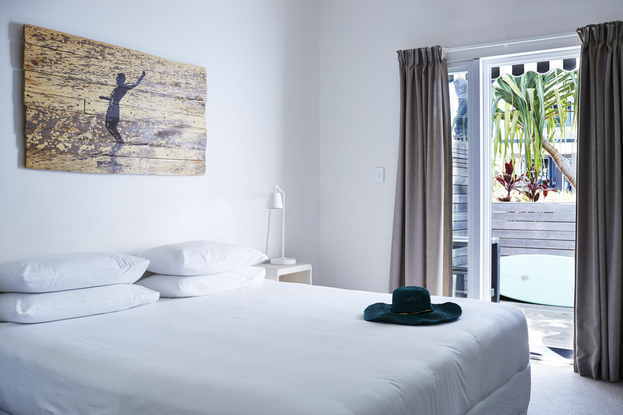 Atlantic Byron Bay Hotel Exterior foto